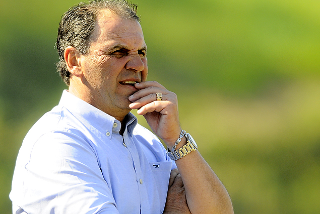 Lorenzo Carrabs en el Cuerpo Técnico en Danubio Fútbol Club - danubio.org.uy