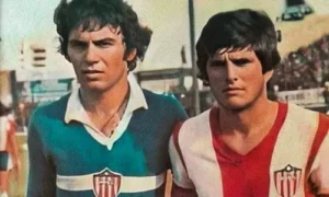 Lorenzo Carrabs: El portero que conquistó Colombia y Uruguay Lorenzo Carrabs esta en el Top 5 Mejores Porteros del Junior de Barranquilla - laesquinarojiblanca.com